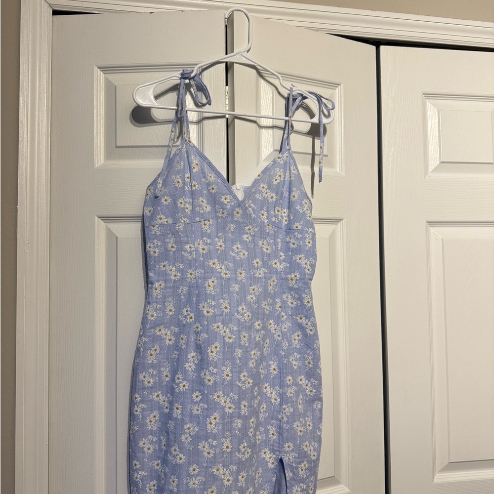 SHEIN Light Blue Floral Dress